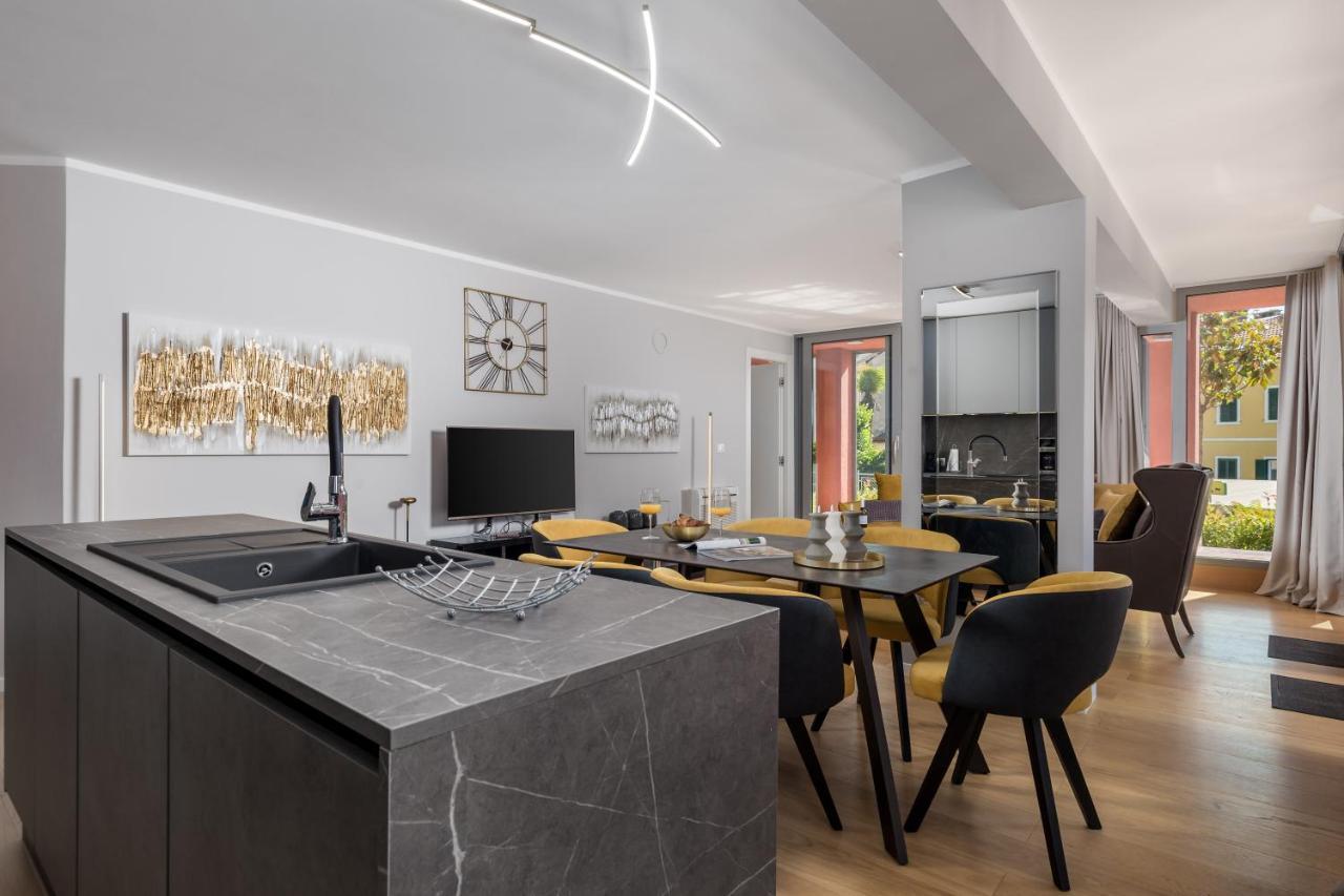 Luxury City Center Apartment -50M To The Sea Opatija Dış mekan fotoğraf