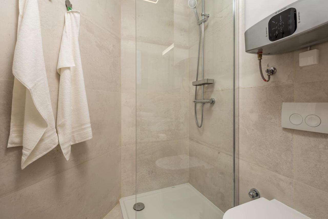 Luxury City Center Apartment -50M To The Sea Opatija Dış mekan fotoğraf